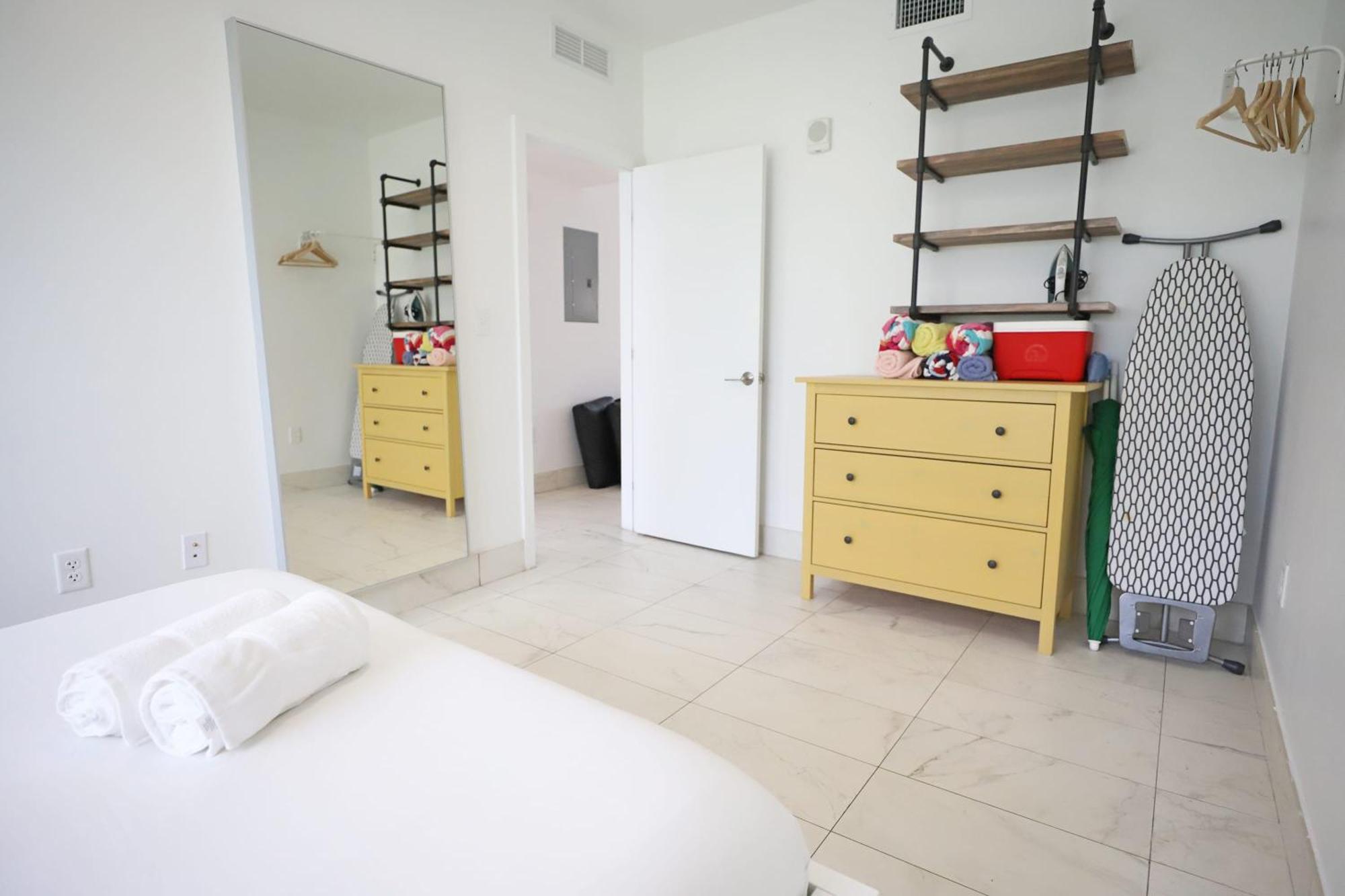 3 Minute Walk To Beach Bungalow Family Friendly Free Parking Маямі-Біч Екстер'єр фото
