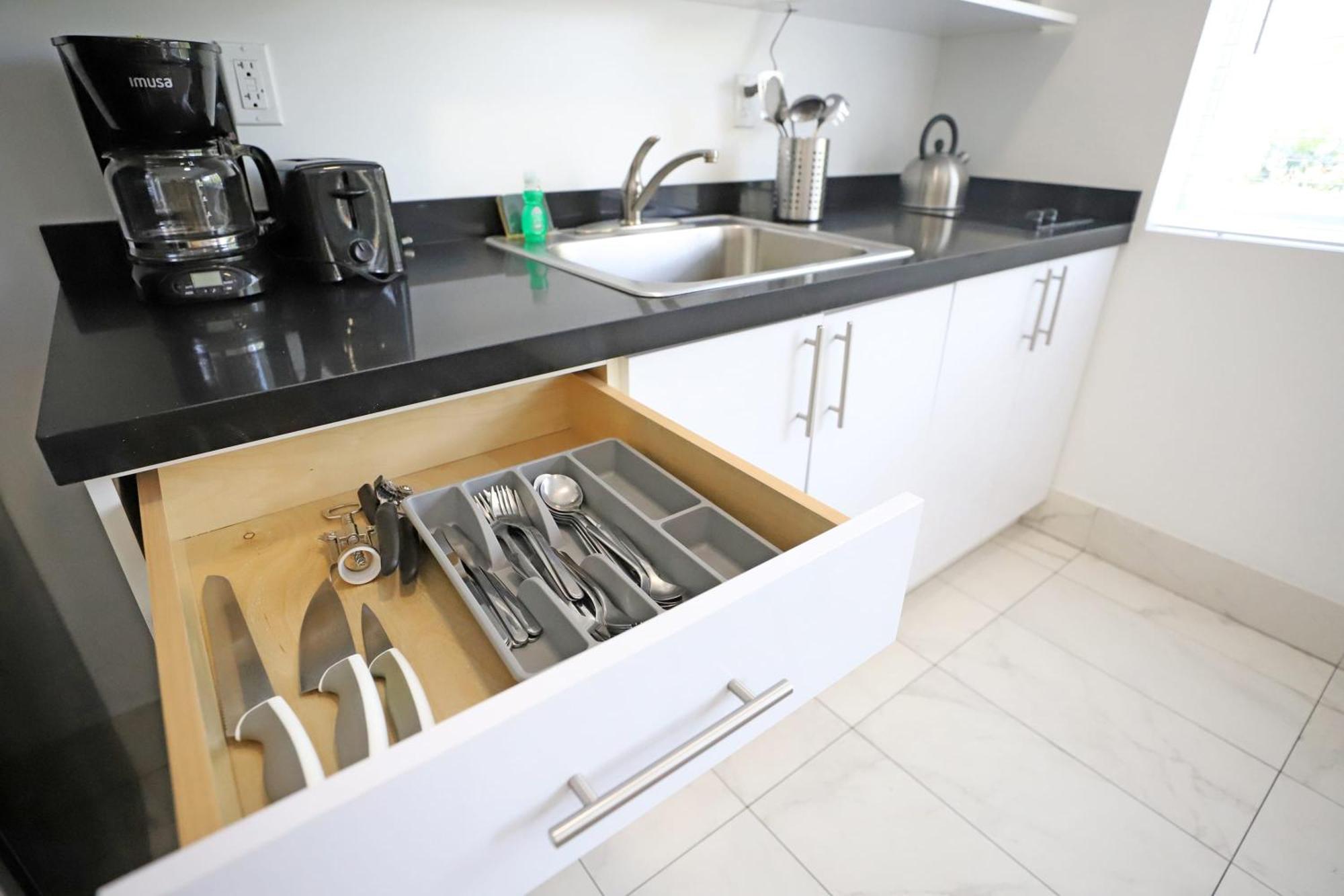 3 Minute Walk To Beach Bungalow Family Friendly Free Parking Маямі-Біч Екстер'єр фото